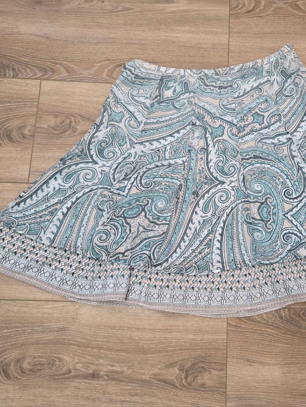 NWT White House Black Market Skirt, 8